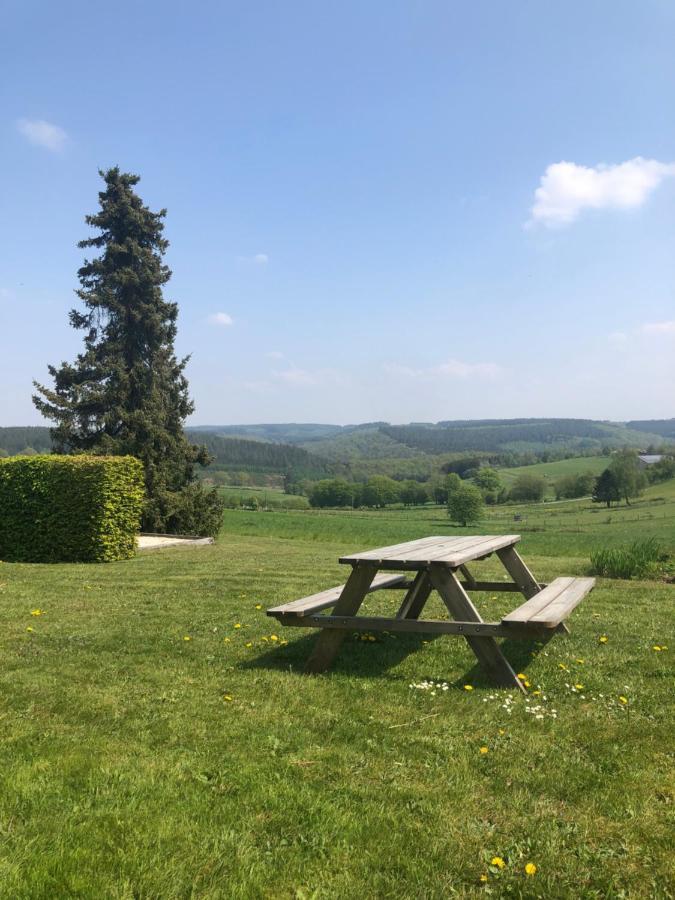 Appartement Les Caliciades 3 à Gros-Fayt à Bièvre Extérieur photo